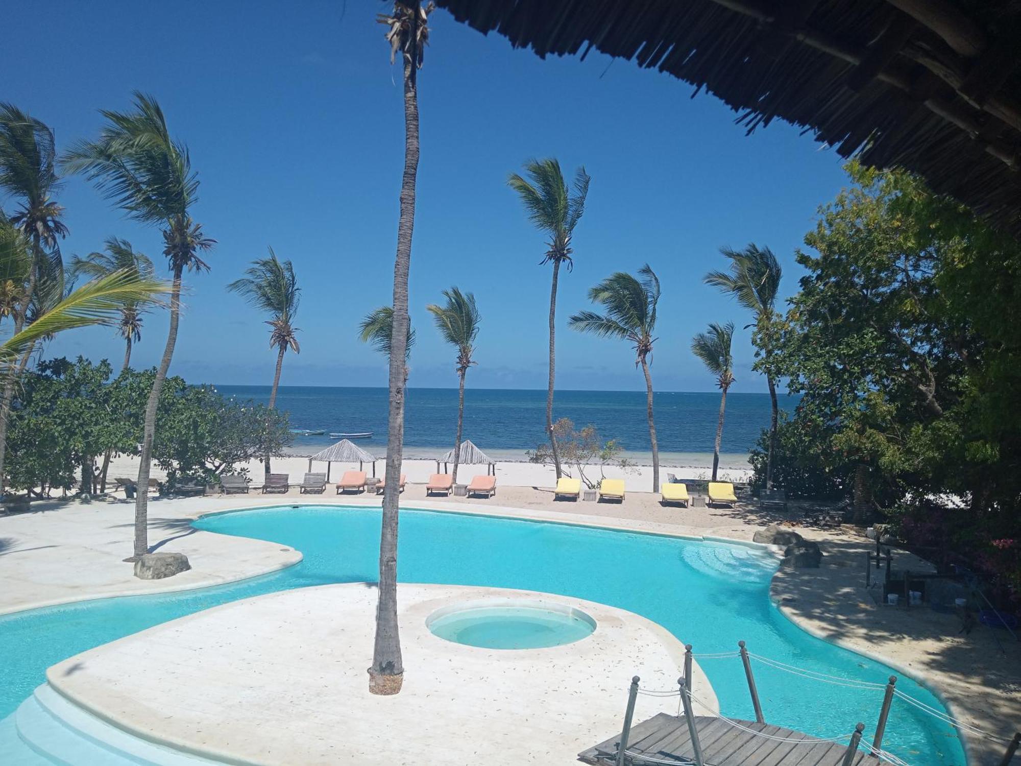 White Elephant Sea Lodge มาลินดี ภายนอก รูปภาพ